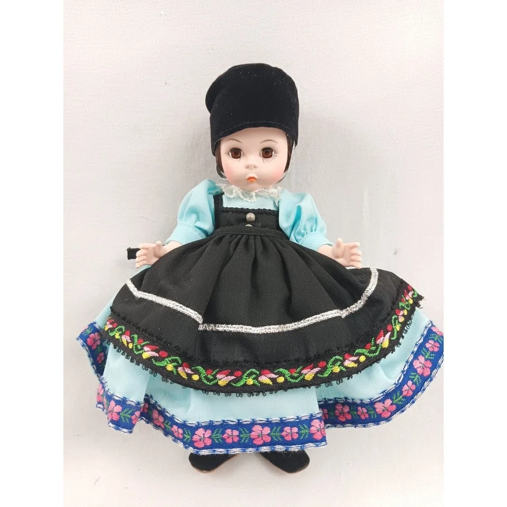 Madame Alexander‎ 